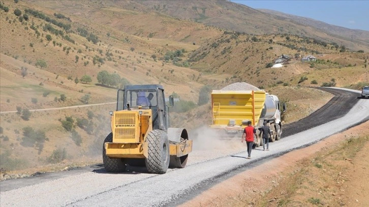 Muş'ta terörden arındırılan 7 köye 33 milyon yatırım