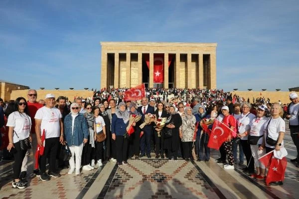 'Mütareke'den Cumhuriyet'e 100'üncü Yıl Meşalesi' Anıtkabir'de