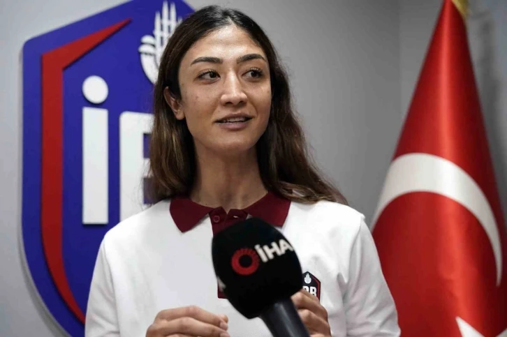 Nafia Kuş: "Kariyerimde tek eksik olan madalyayı 90 gün sonra kazanacağımı düşünüyorum"
