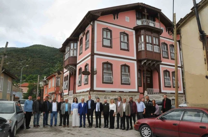 Nasreddin Hoca’yı araştırmak için Almanya’dan Akşehir’e geldiler
