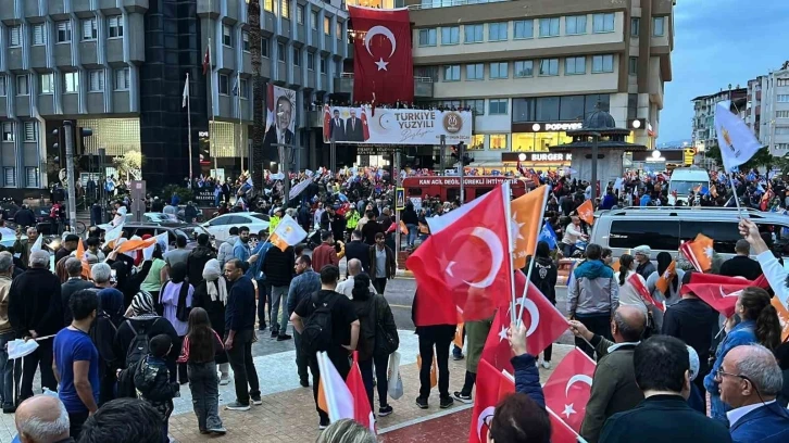 Nazilli’de Erdoğan coşkusu meydanlara sığmadı
