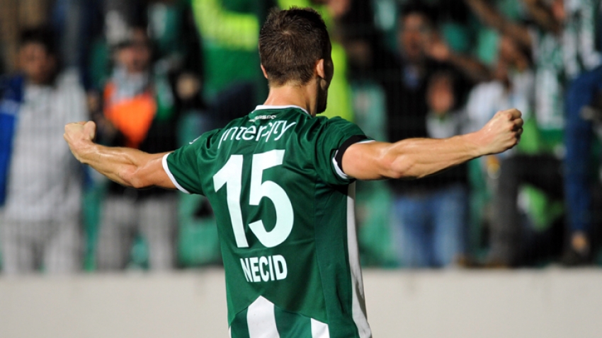 Necid atıyor, Bursaspor kazanıyor