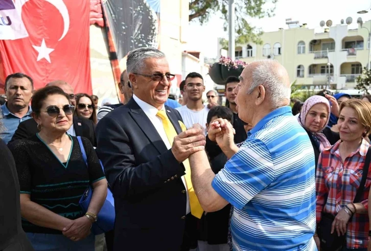 Necati Topaloğlu: &quot;Bundan sonra Kemer halkını daha iyi hizmetlerimizle buluşturacağız”
