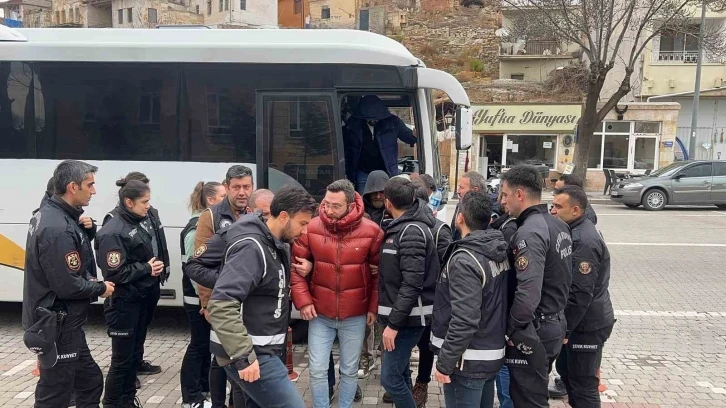 Nevşehir’de noter aracılığıyla rüşvet operasyonunda 8 kişi tutuklandı
