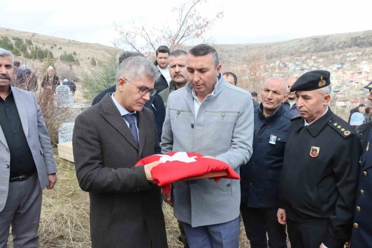 Niğdeli Gazi son yolculuğuna uğurlandı
