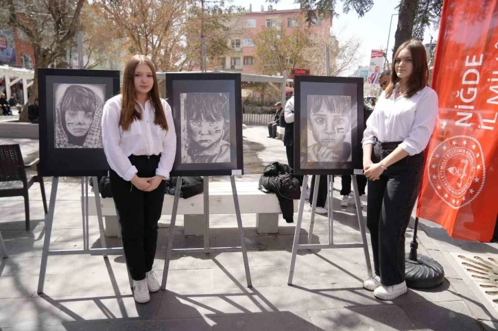 Niğdeli öğrenciler Gazze’deki çocukları resmettiler
