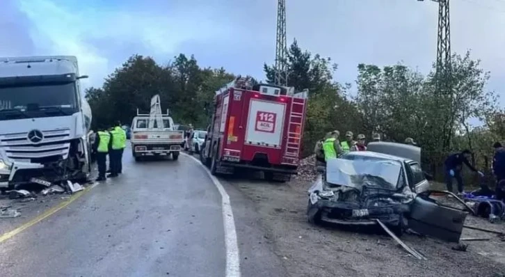 Nişan töreninden dönen aile yok oldu! 