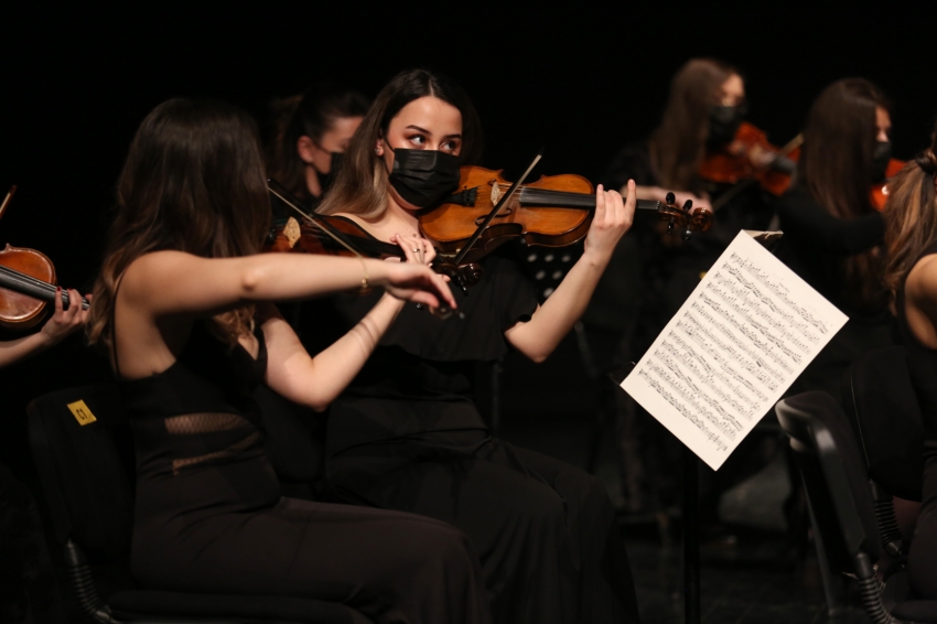 Nilüfer Oda Orkestrası'ndan unutulmaz konser