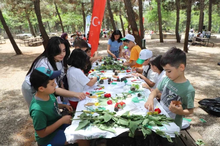 Öğrenciler, doğayı resmetti
