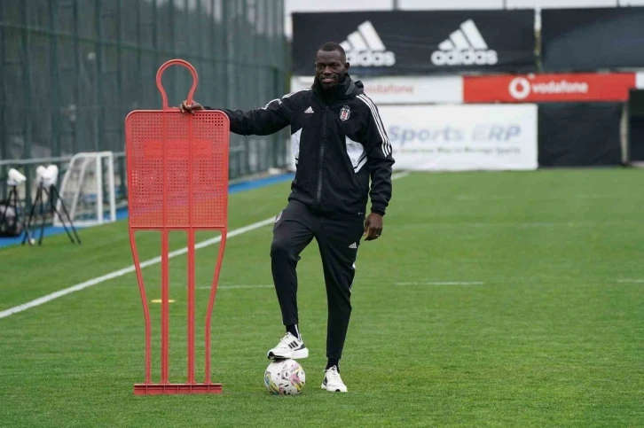 Omar Colley: "Hedefimiz sezon sonunda ligi Avrupa’ya katılabilecek pozisyonda bitirebilmek"
