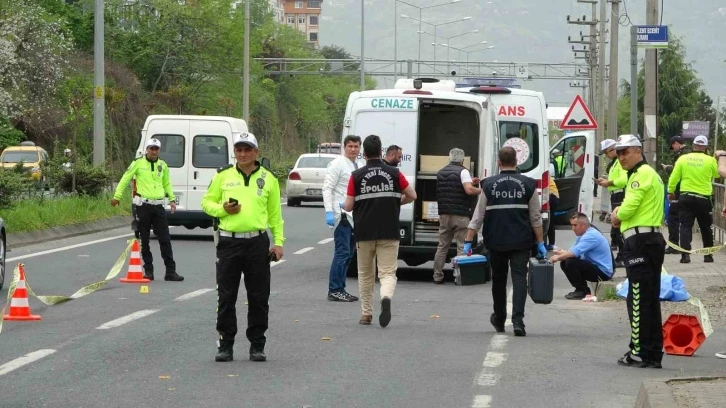 Ordu’da otomobilin çarptığı şahıs hayatını kaybetti, sürücü yaralandı
