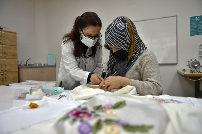 Osmangazi’den el emeği göz nuru eserler 