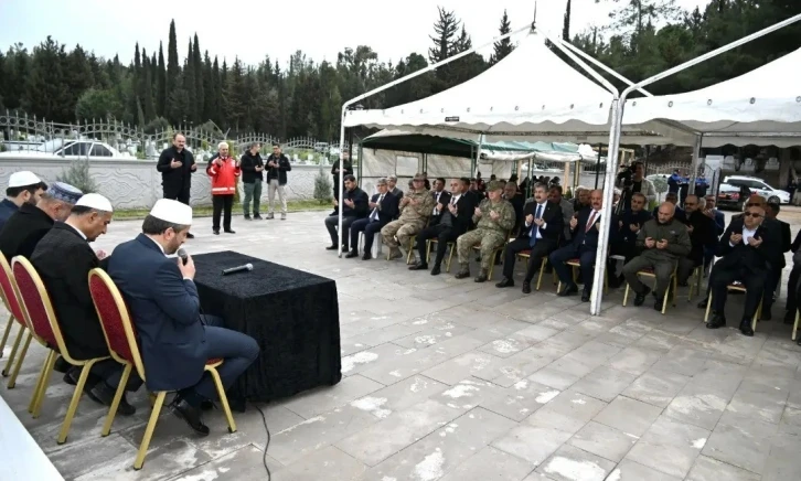 Osmaniye’de depremlerde hayatını kaybedenler için mevlit okundu
