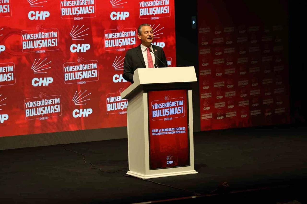 Özgür Özel: Türkiye’de yaşanan bütün meseleler demokrasi sorunudur