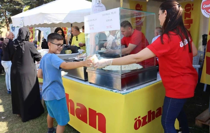 “Özhan Lezzetleri" 2. Gastronomi Festivali’nde Bursalılarla buluştu