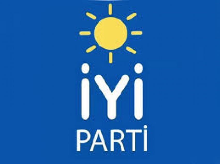 İyi Parti'den 5 kurucu yönetici istifa etti