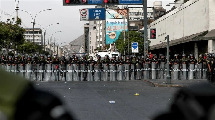 Peru'da hükümet karşıtı protestolarda ölenlerin sayısı 59'a çıktı