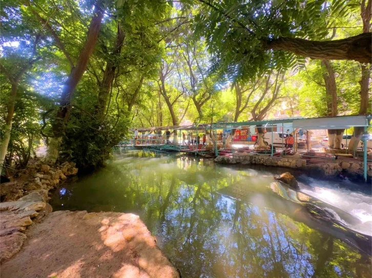 Piknik alanlarında bayram yoğunluğu
