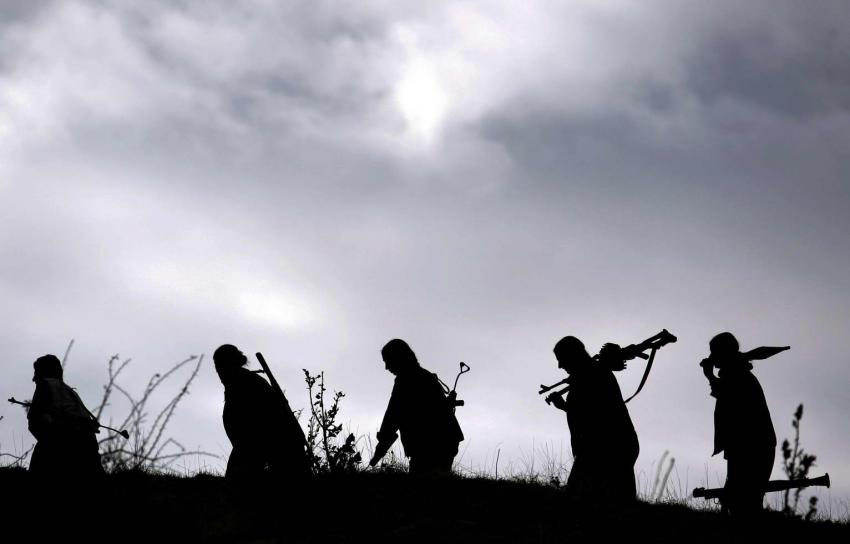 PKK Hakkari'de saldırdı... 2 asker yaralı...