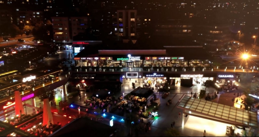 Bursa Podyumpark’ta polis ekipleri olayla ilgili 6 kişiyi gözaltına aldı