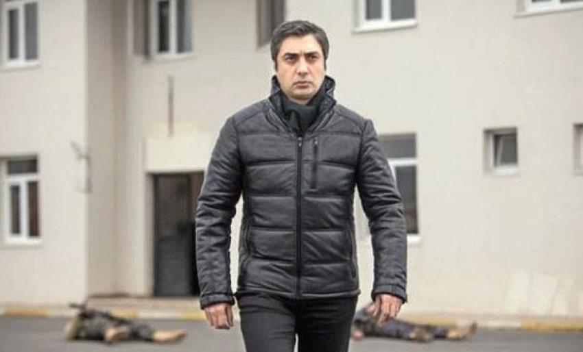 Polat'ın montu olay oldu!