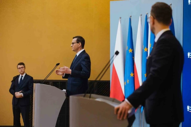 Polonya Başbakanı Morawiecki: "Ukrayna tahılının iç pazarımızı istikrarsızlaştırmasını kabul etmiyoruz"
