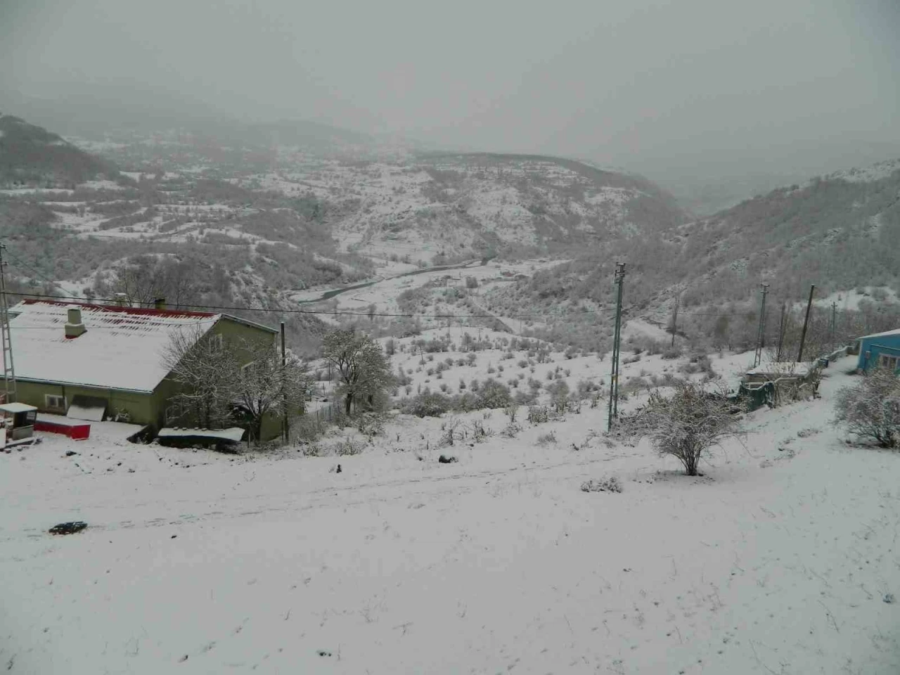 Posof beyaza büründü
