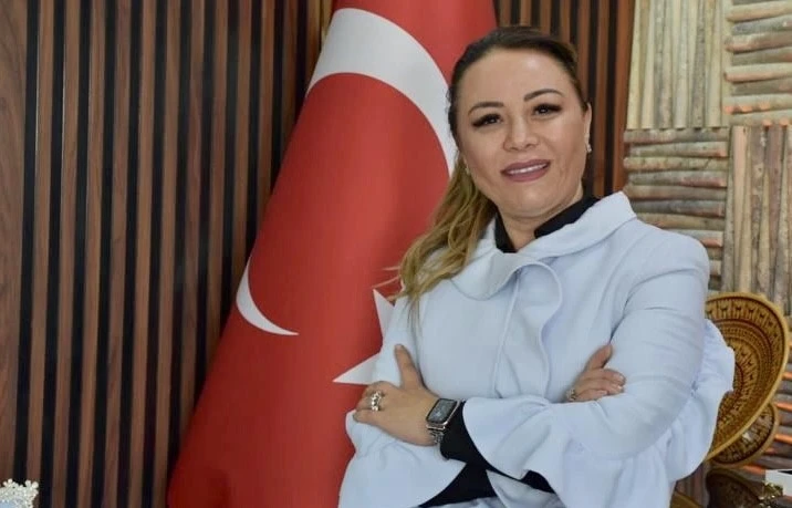 Prof.Dr. Karabulut: "Şevketi bostan taş düşürmede birebir"
