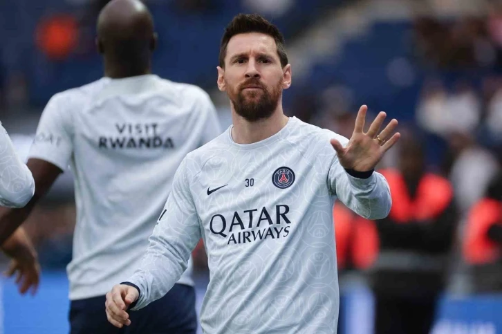 PSG, Lionel Messi’ye veda etti