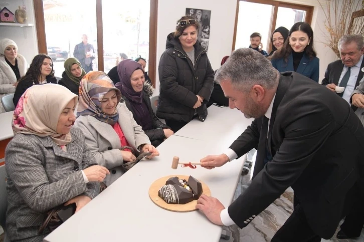 Pursaklar’da kadınlar “Türk kahvesi” eğitimi aldı
