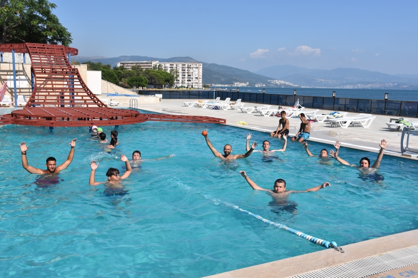 Gemlik Gençlik Kampı kapılarını açtı