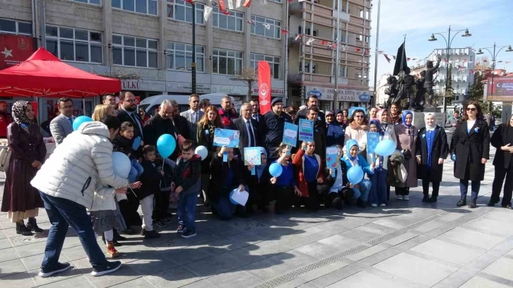 "Dünya Otizm Farkındalık Günü" etkinliklerinde çocuklar doyasıya eğlendi
