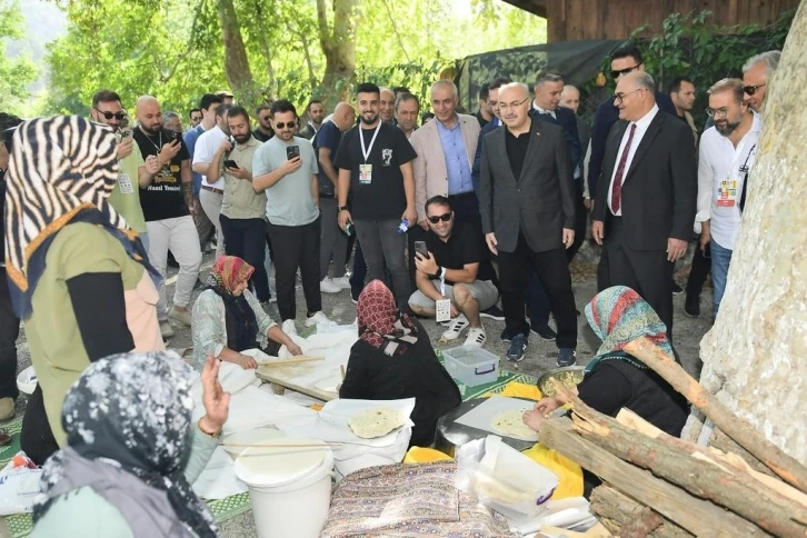 "Lezzet Treni" Pozantı’da
