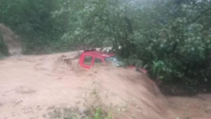 Rize’nin Ardeşen ilçesinde şiddetli yağış
