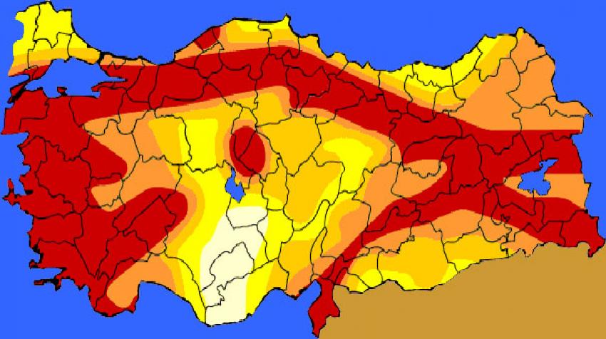 S&P: Türkiye’nin kredi notu fay hattında