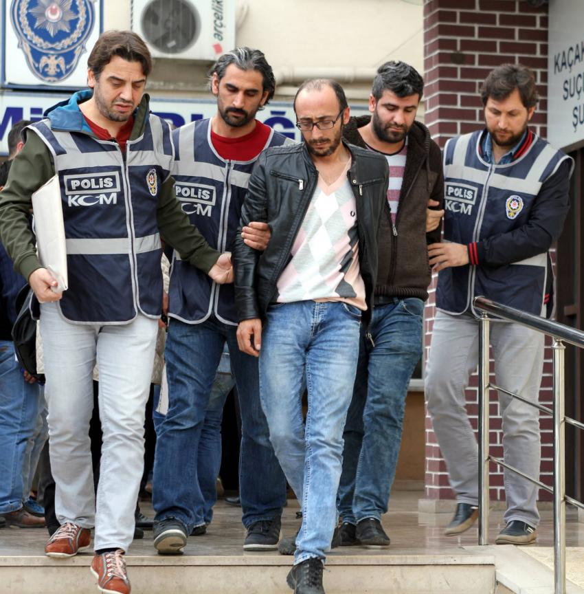 Bursa'daki sahte içki operasyonunda 2 kişi adliyede