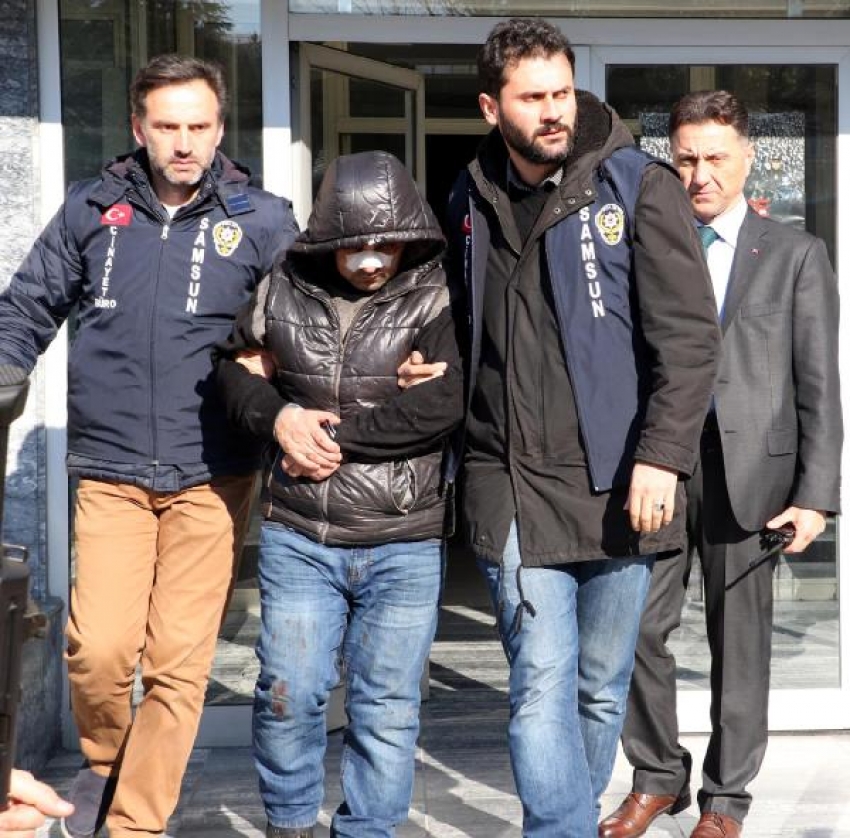 Samsun'da bıçaklı alacak kavgası: 2 yaralı