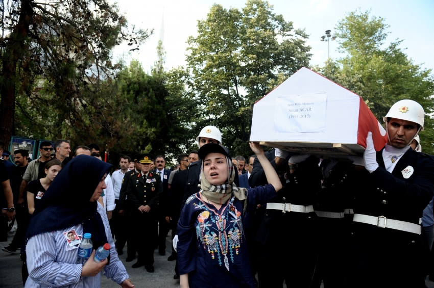 Şehit polis memuru Sinan Acar'ın ismi Bursa'da yaşatılacak