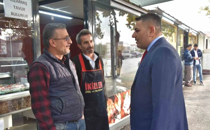 Sadıkoğlu, geçici işyerlerinin plansızca konulmasına tepki gösterdi
