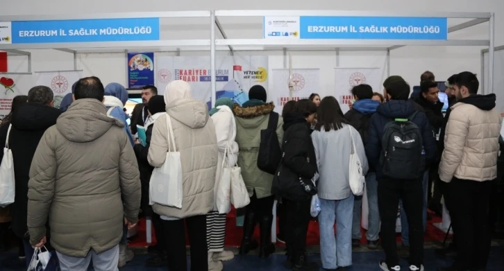 Sağlık Müdürlüğü standına yoğun ilgi
