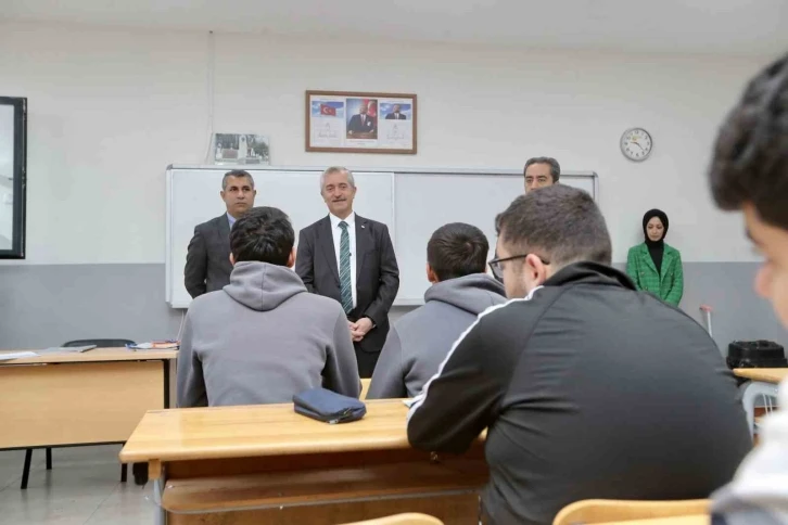 Şahinbey Belediyesi’nden öğrencilere sınav desteği
