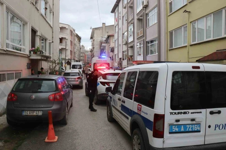 Sakarya’da iki grup arasında bıçaklı kavga: 1 yaralı
