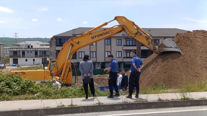 Sakarya’da inşaat kazısı esnasında elleri ve ayakları bağlı ceset bulundu
