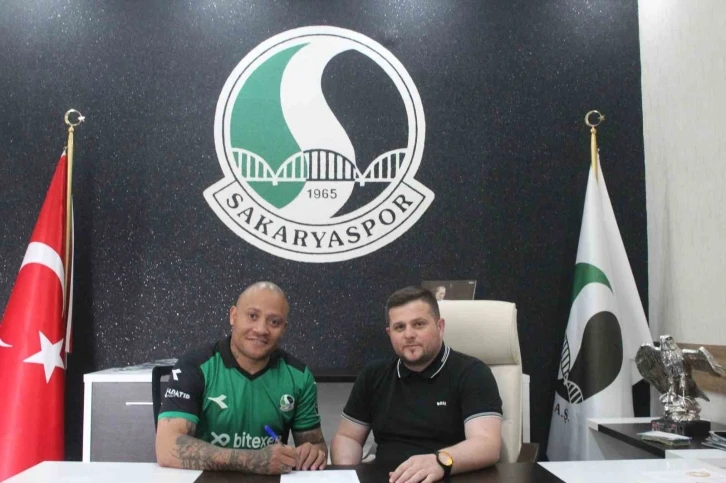 Sakaryaspor, Dino Ndlovu’yu kadrosuna kattı
