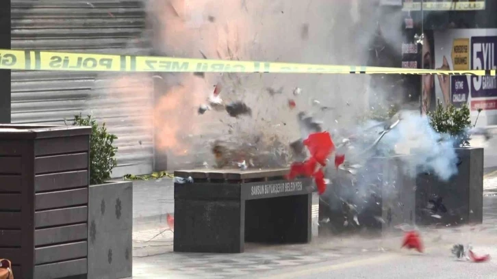 Samsun’un İstiklal Caddesi’ndeki şüpheli çanta fünye ile patlatıldı
