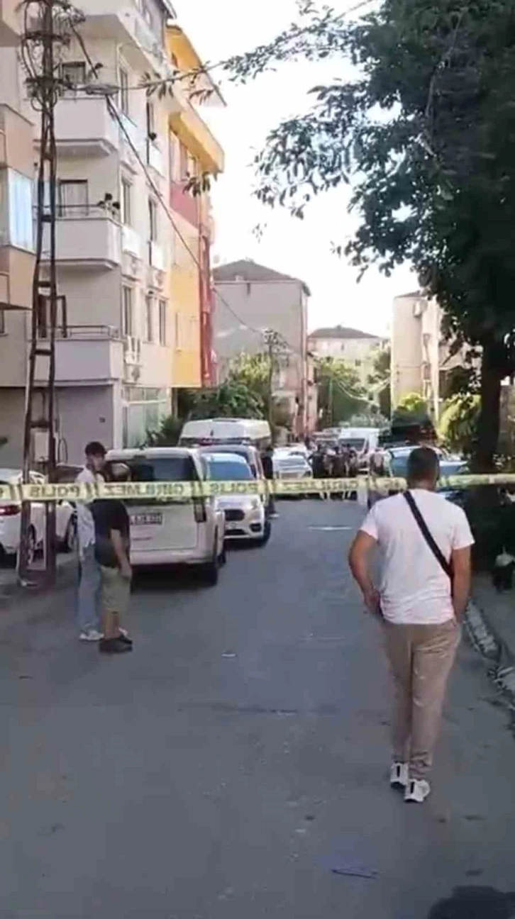 Sancaktepe’de eşi ile arası bozuk olduğu iddia edilen polis intihar etti
