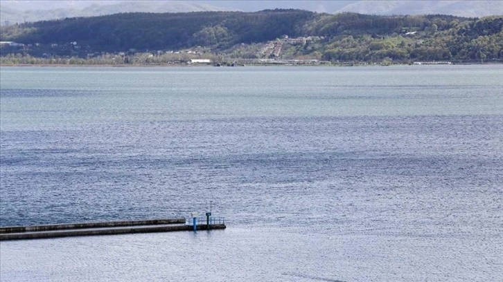 Sapanca Gölü'nde su seviyesi maksimum rakamın üzerine çıktı