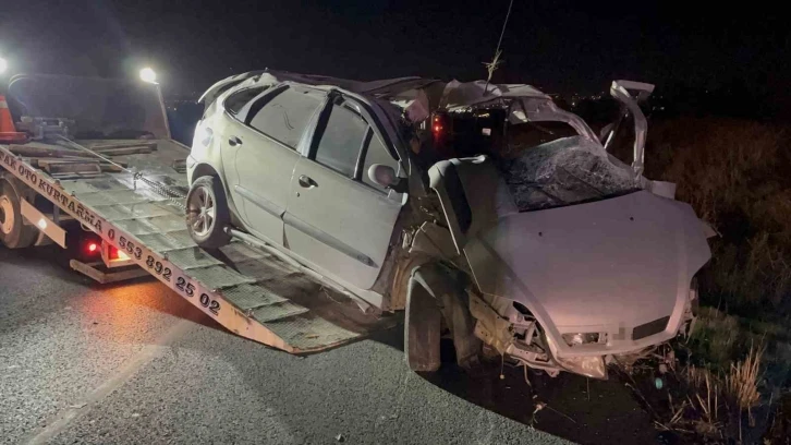 Şarampole yuvarlanan otomobil hurdaya döndü, sürücü hayatını kaybetti
