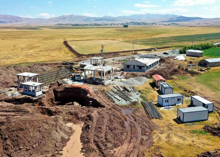 Saray Atıksu Arıtma Tesisinin yapımı sürüyor
