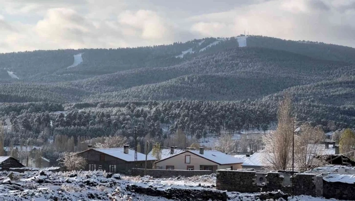 Sarıkamış yeni kayak sezonuna hazırlanıyor
